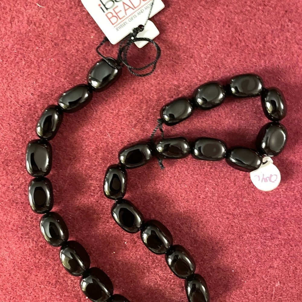 25 Vintage Black Onyx Beads
